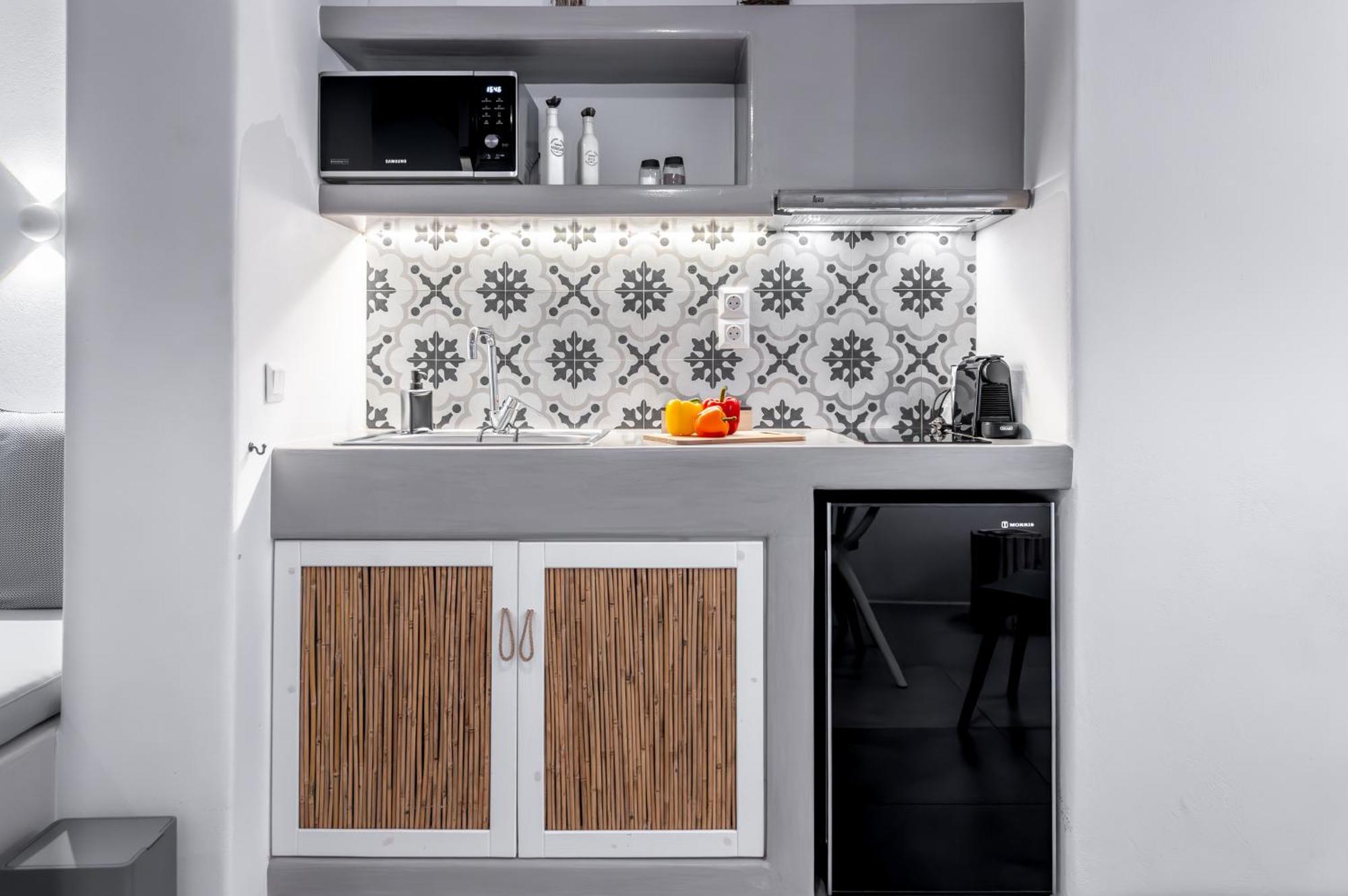 Aelia Suites Adamantas  Bagian luar foto